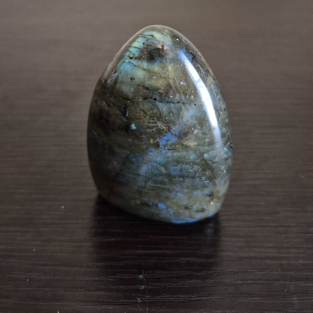 Labradorite - Picture 2 of 5